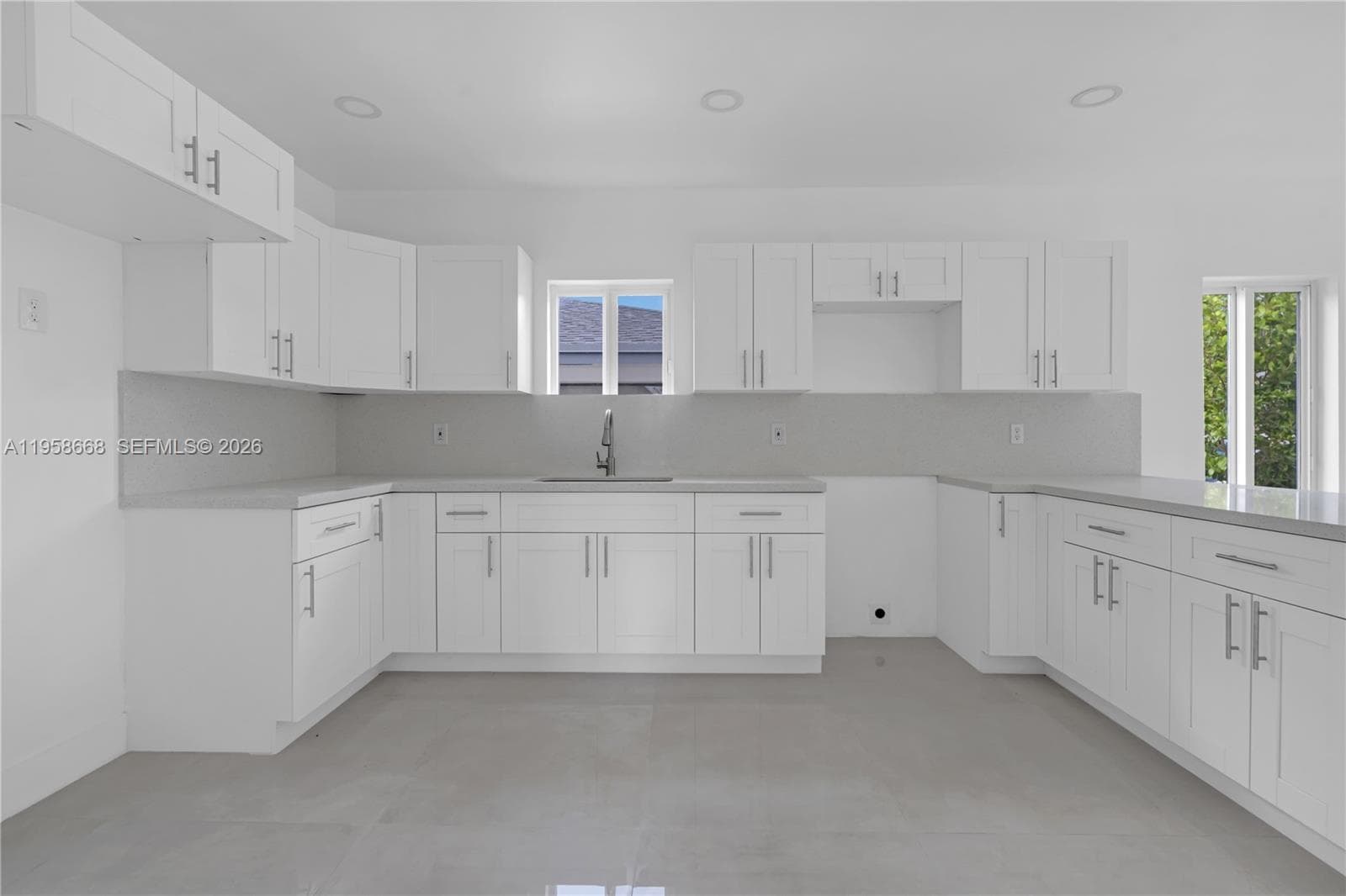 667 NW 14th St, Florida City FL 33034 — 44
