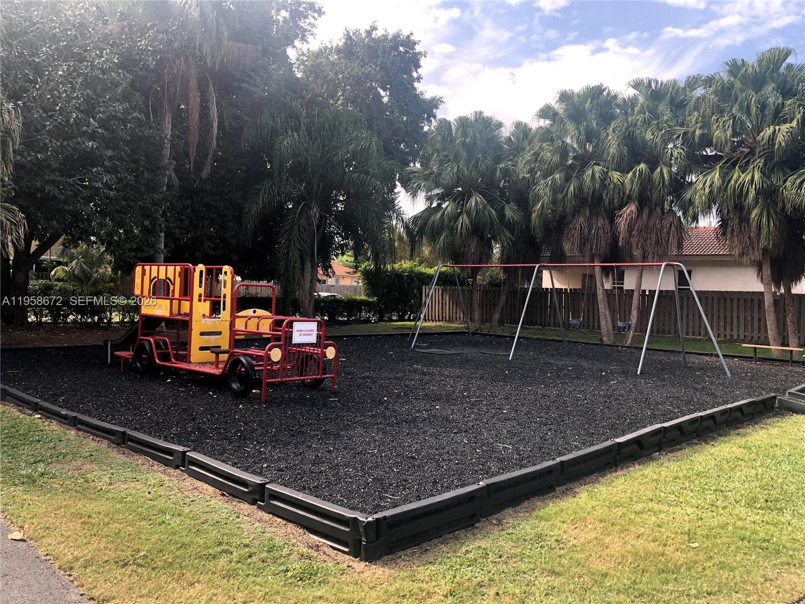 21460 SW 90th Ct, Cutler Bay FL 33189 — 34