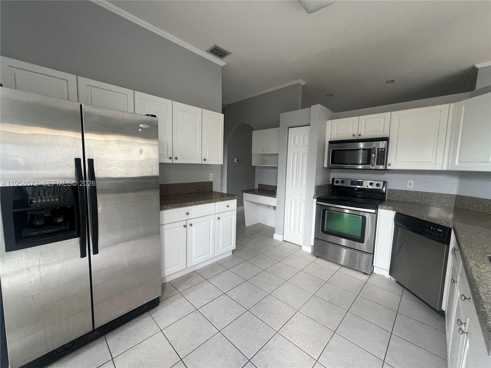 21460 SW 90th Ct, Cutler Bay FL 33189 — 8