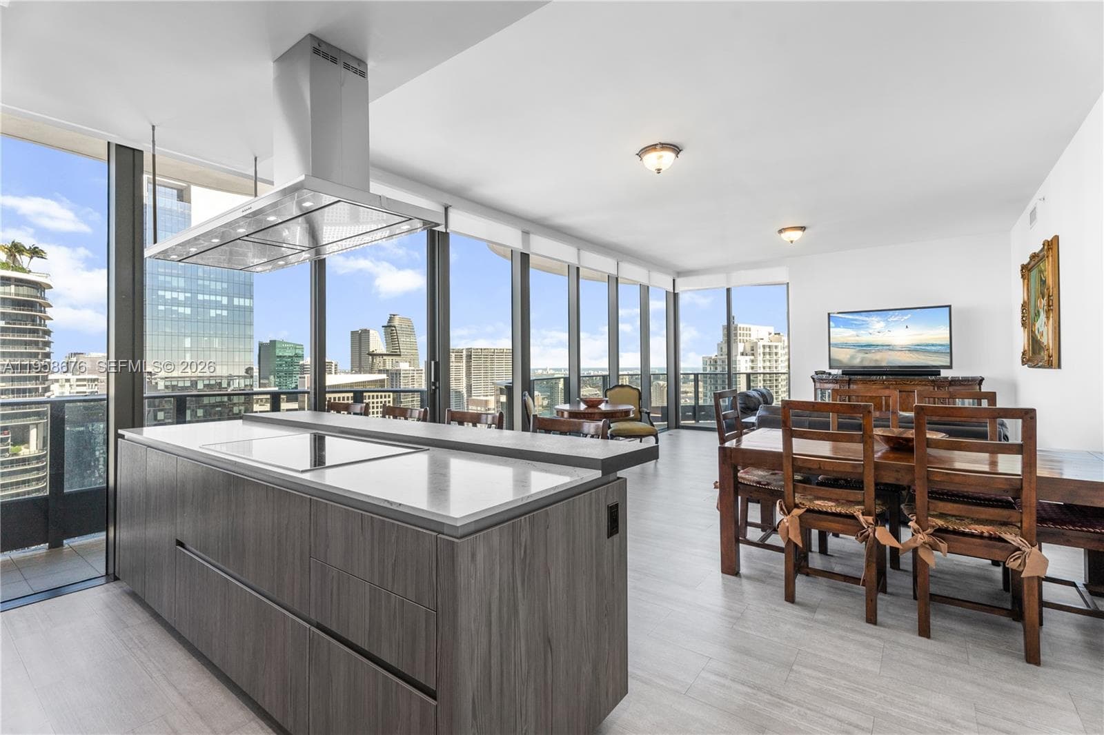 1000 Brickell Plz, Miami FL 33131 — 13