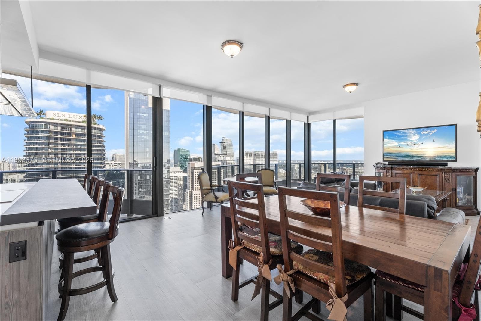 1000 Brickell Plz, Miami FL 33131 — 16
