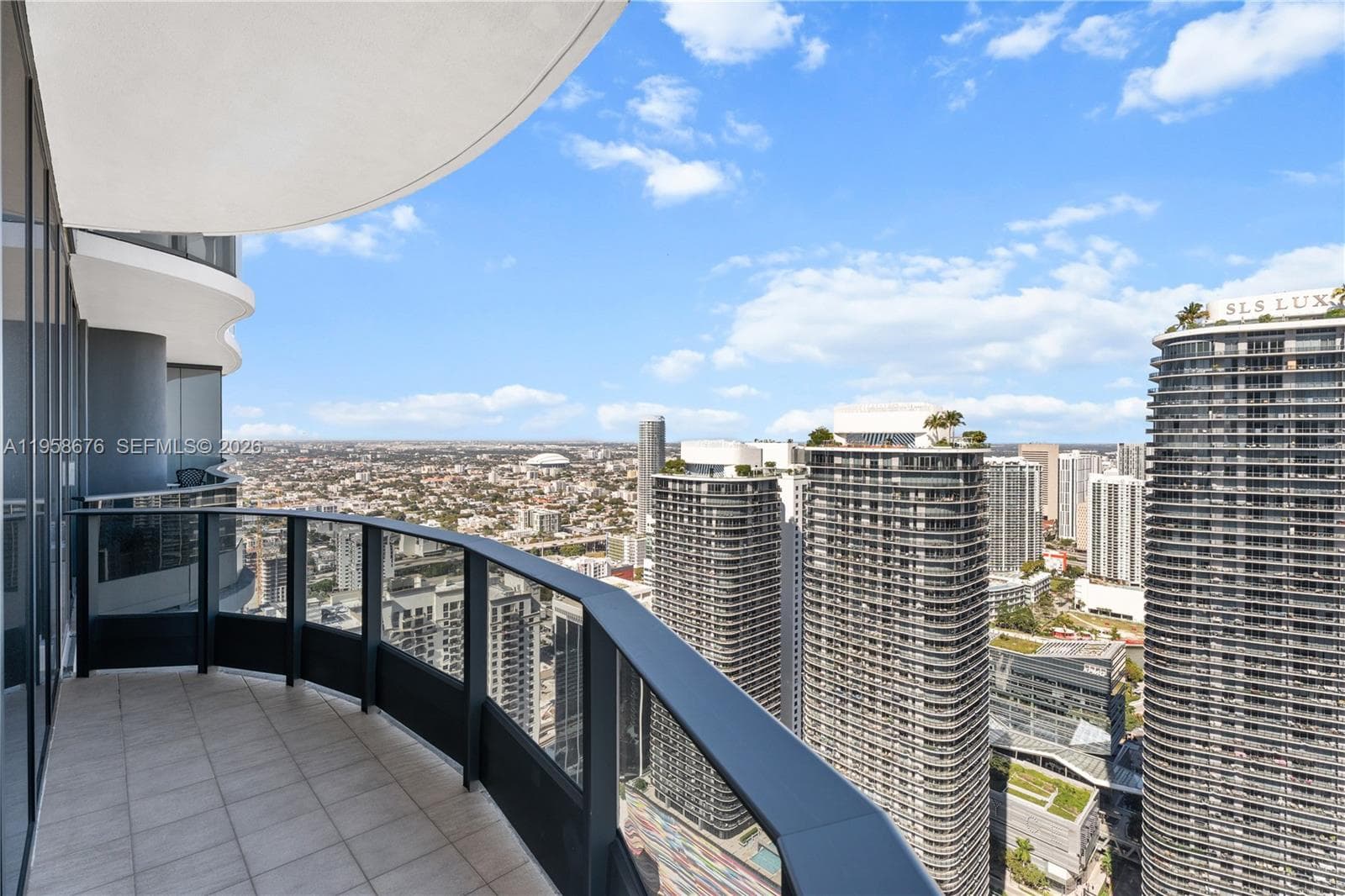 1000 Brickell Plz, Miami FL 33131 — 20
