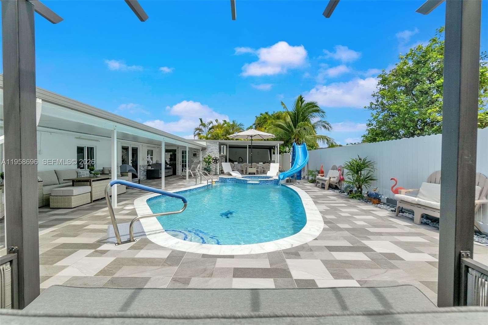 Eureka Manor Sec 1, Miami, FL — 30
