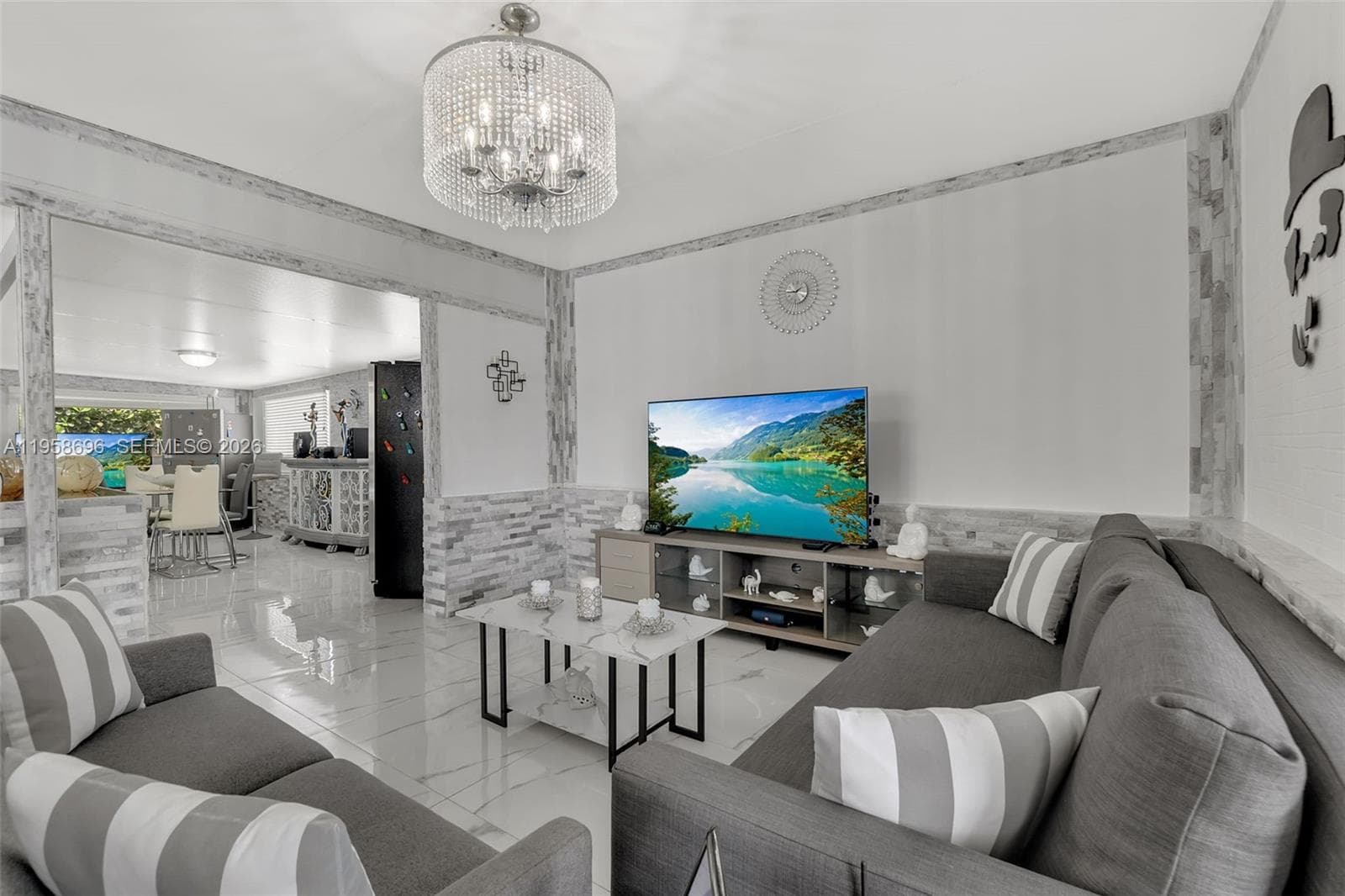 Eureka Manor Sec 1, Miami, FL — 40