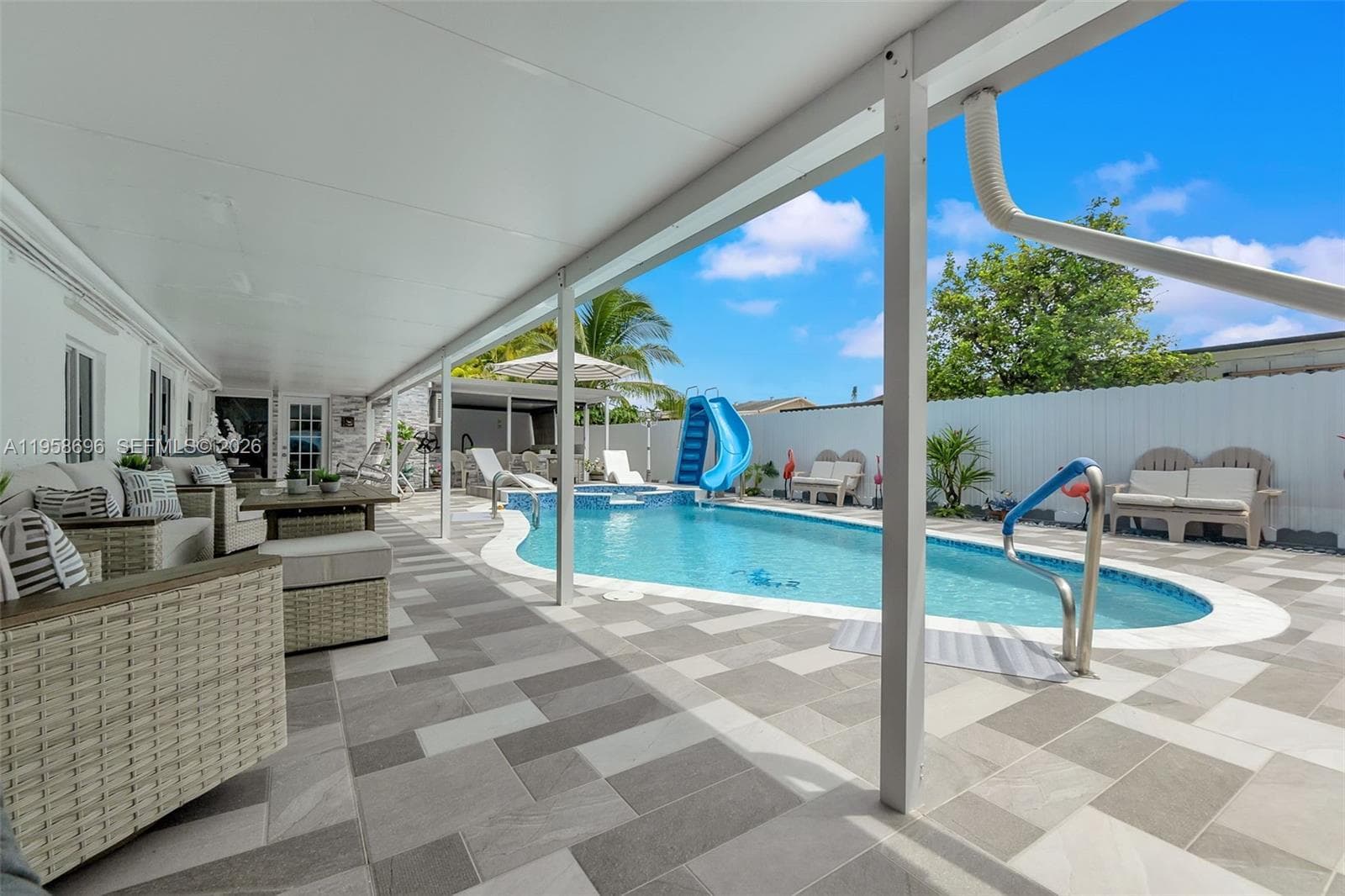 Eureka Manor Sec 1, Miami, FL — 35