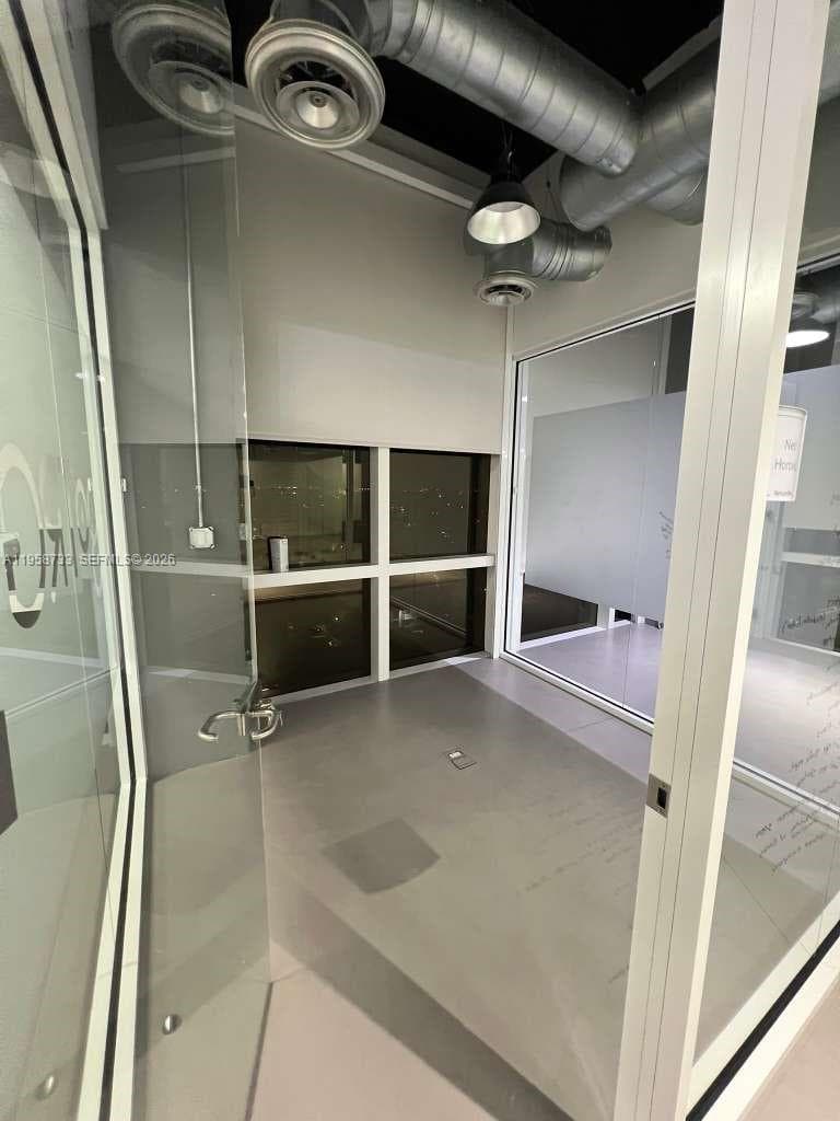 20200 W Dixie Hwy # 1008, Miami FL 33180 — 13
