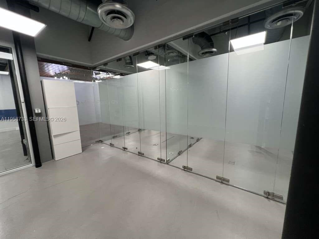20200 W Dixie Hwy # 1008, Miami FL 33180 — 5