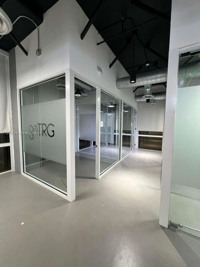 20200 W Dixie Hwy # 1008, Miami FL 33180 — 15