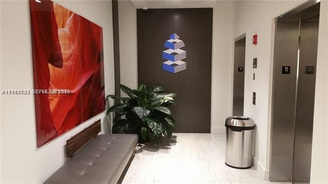 20200 W Dixie Hwy # 1008, Miami FL 33180 — 21