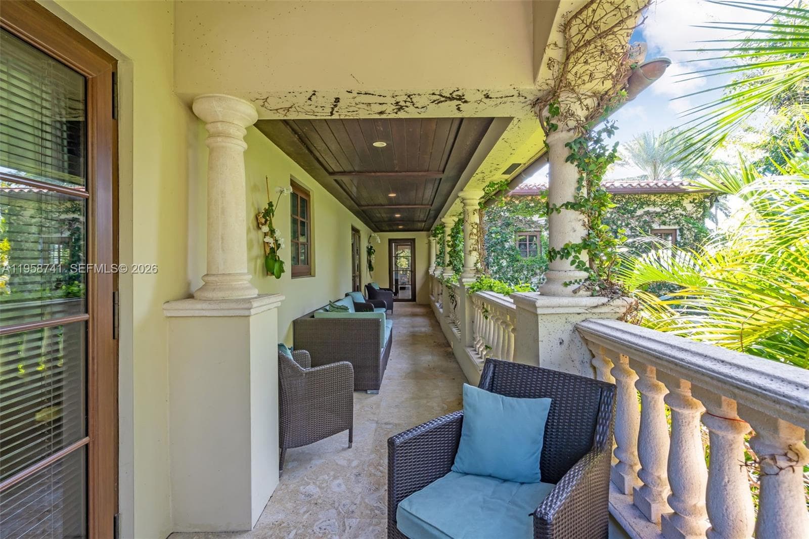 1398 Bay Dr, Miami Beach FL 33141 — 23