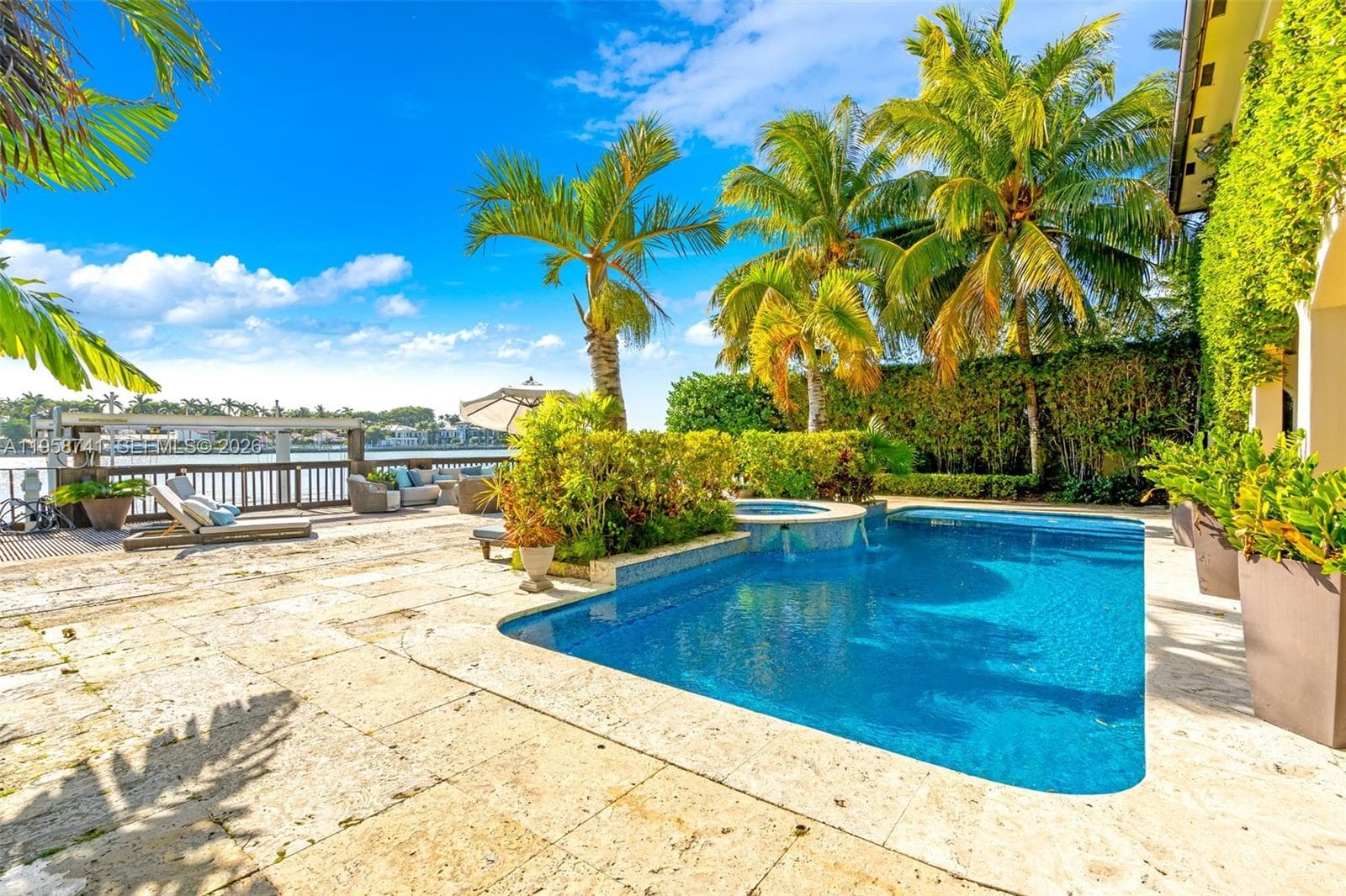 1398 Bay Dr, Miami Beach FL 33141 — 27
