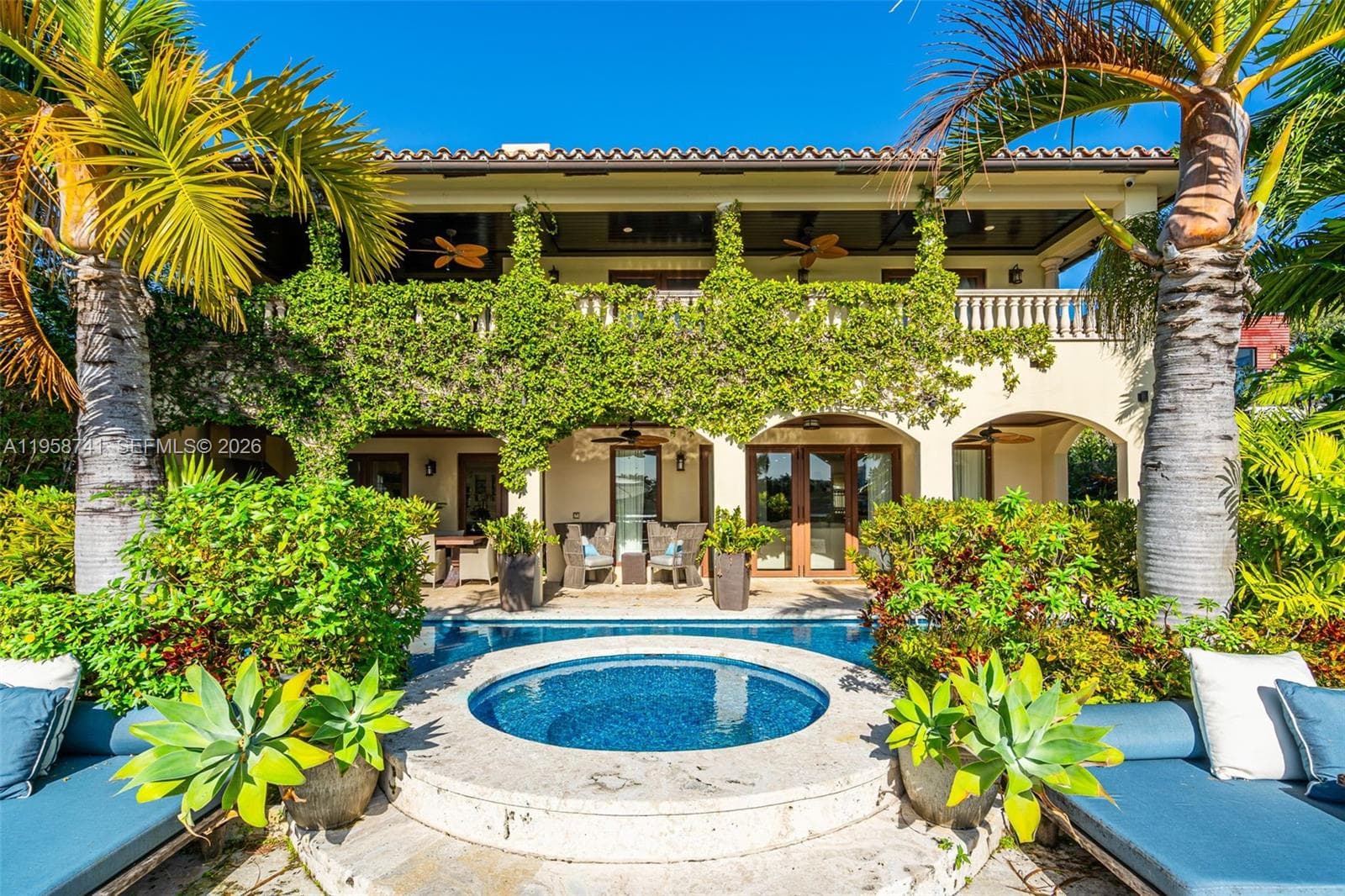 1398 Bay Dr, Miami Beach FL 33141 — 2