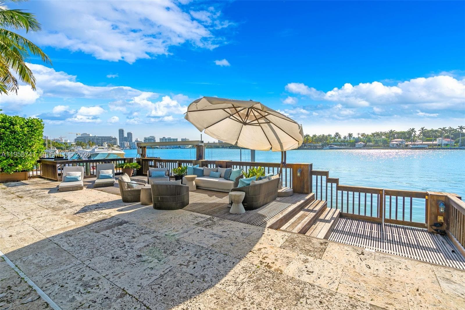 1398 Bay Dr, Miami Beach FL 33141 — 28