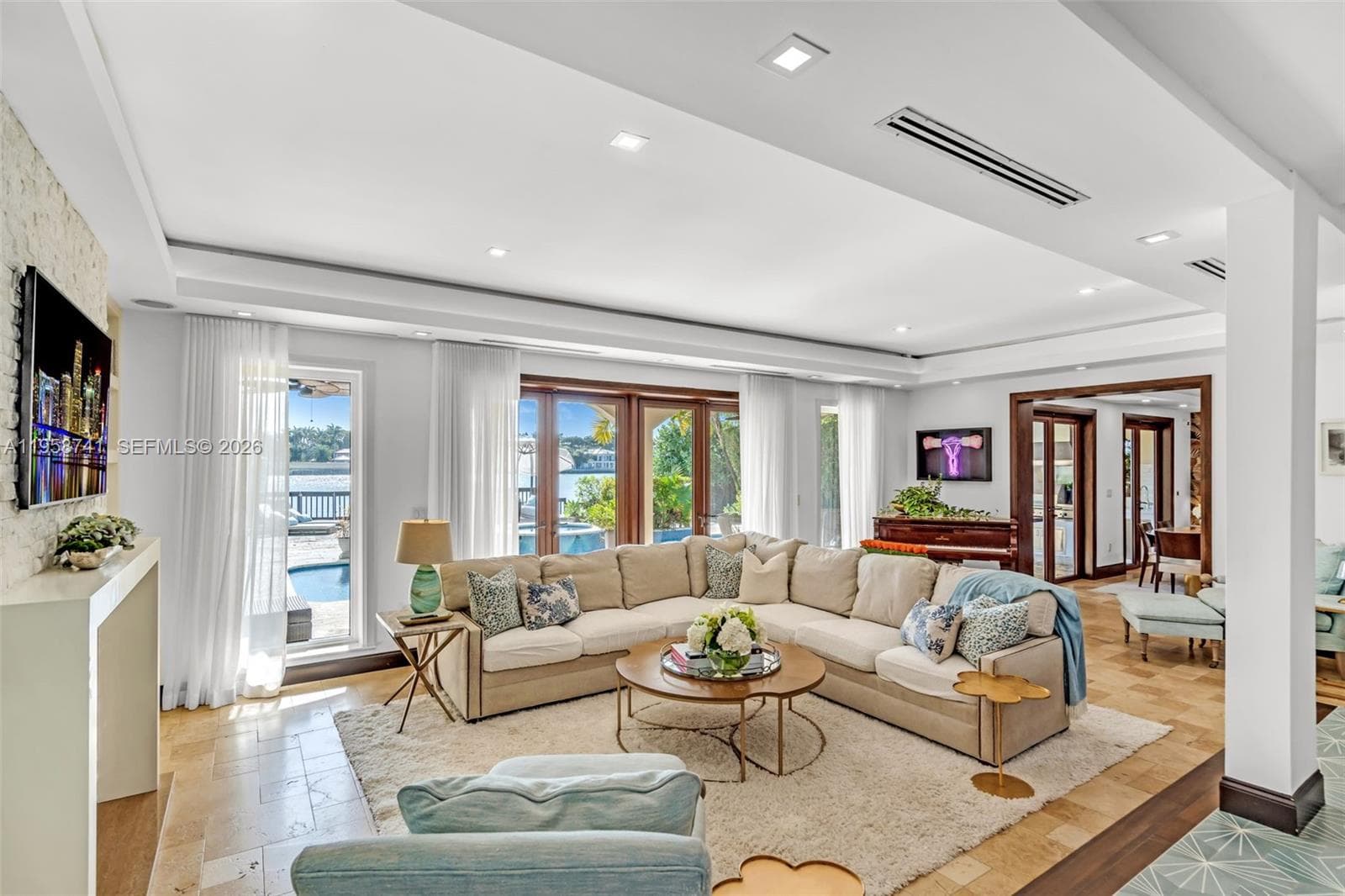 1398 Bay Dr, Miami Beach FL 33141 — 9