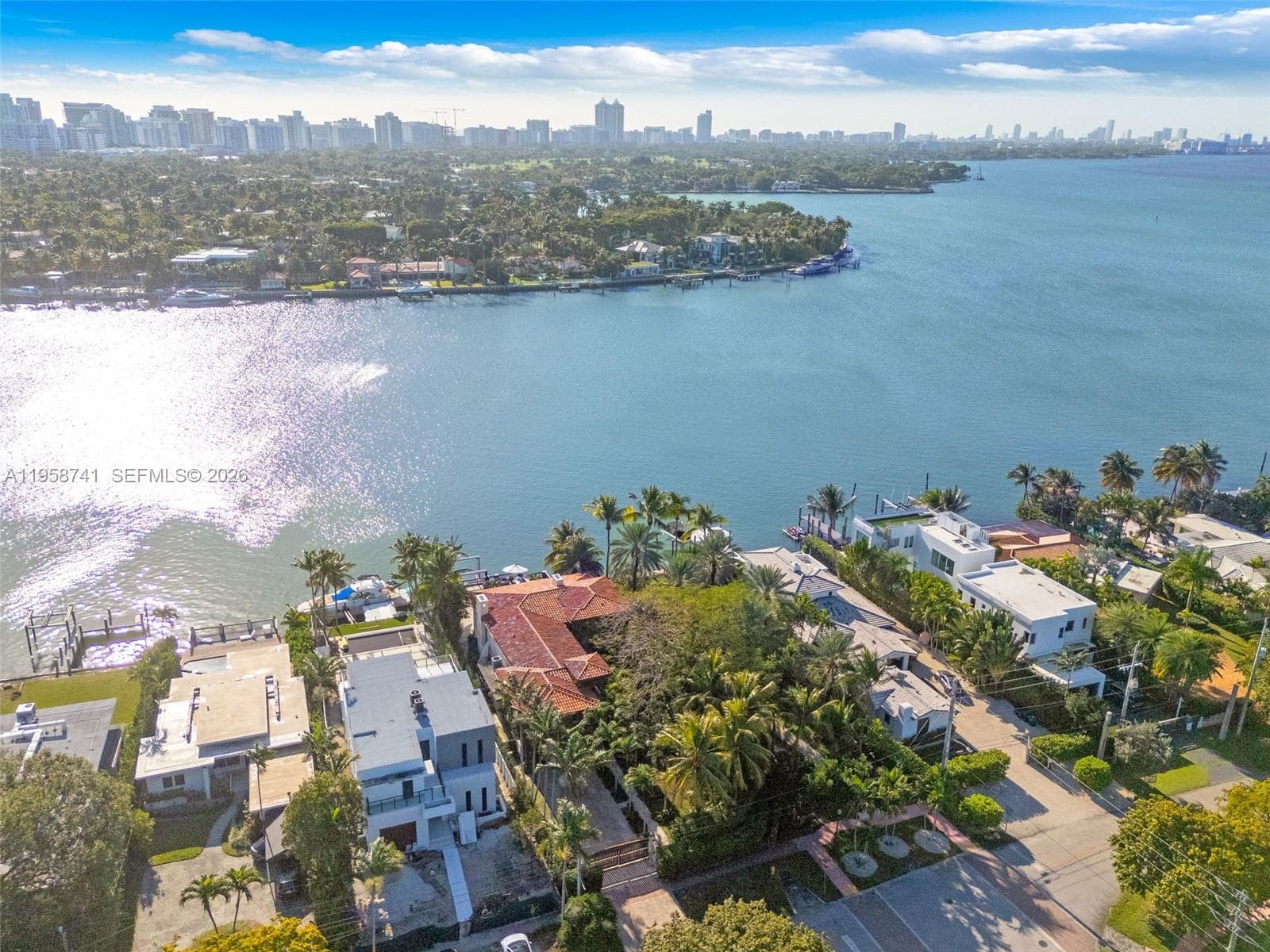 1398 Bay Dr, Miami Beach FL 33141 — 34