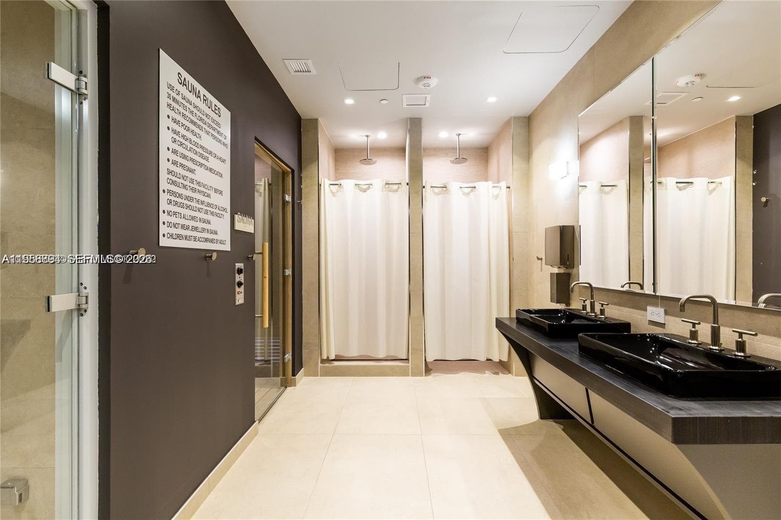 1000 Brickell Plaza # 2414, Miami FL 33131 — 16