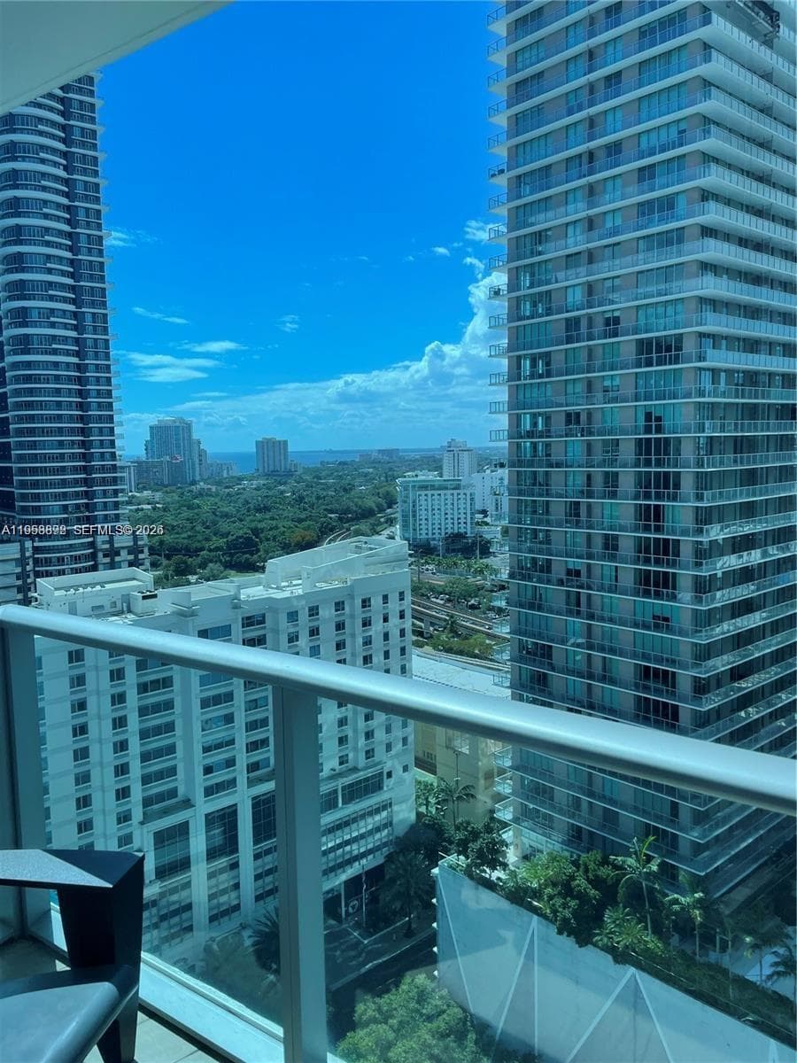 1100 S Miami Ave # 2105, Miami FL 33130 — 2