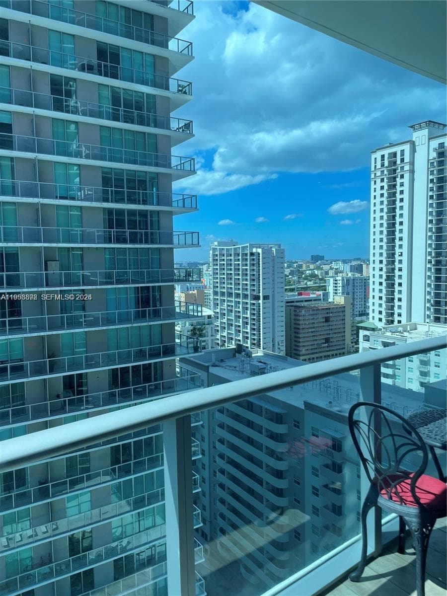 1100 S Miami Ave # 2105, Miami FL 33130 — 1
