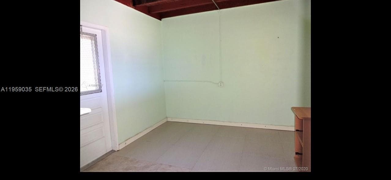 1560 NE 11th St, Homestead FL 33033 — 16