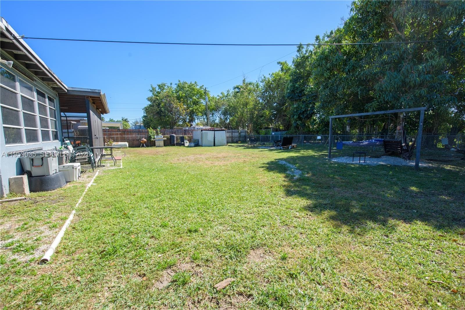 1560 NE 11th St, Homestead FL 33033 — 24