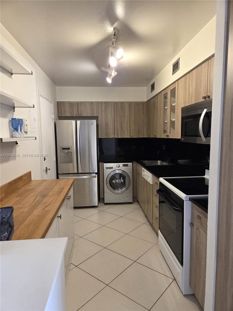 6770 Indian Creek Dr # 8F, Miami Beach FL 33141 — 13
