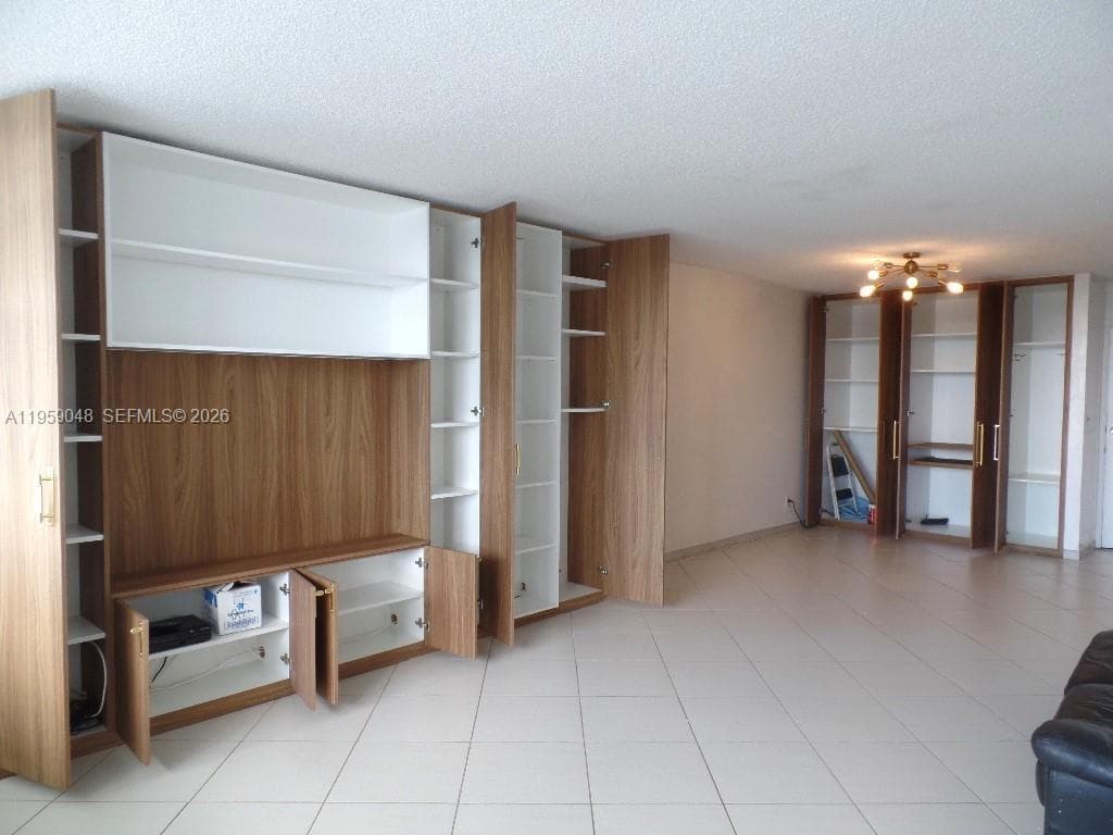 6770 Indian Creek Dr # 8F, Miami Beach FL 33141 — 5