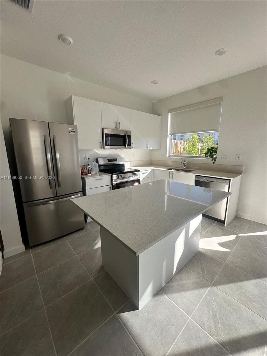 2616 SE 28th Dr, Homestead FL 33035 — 2