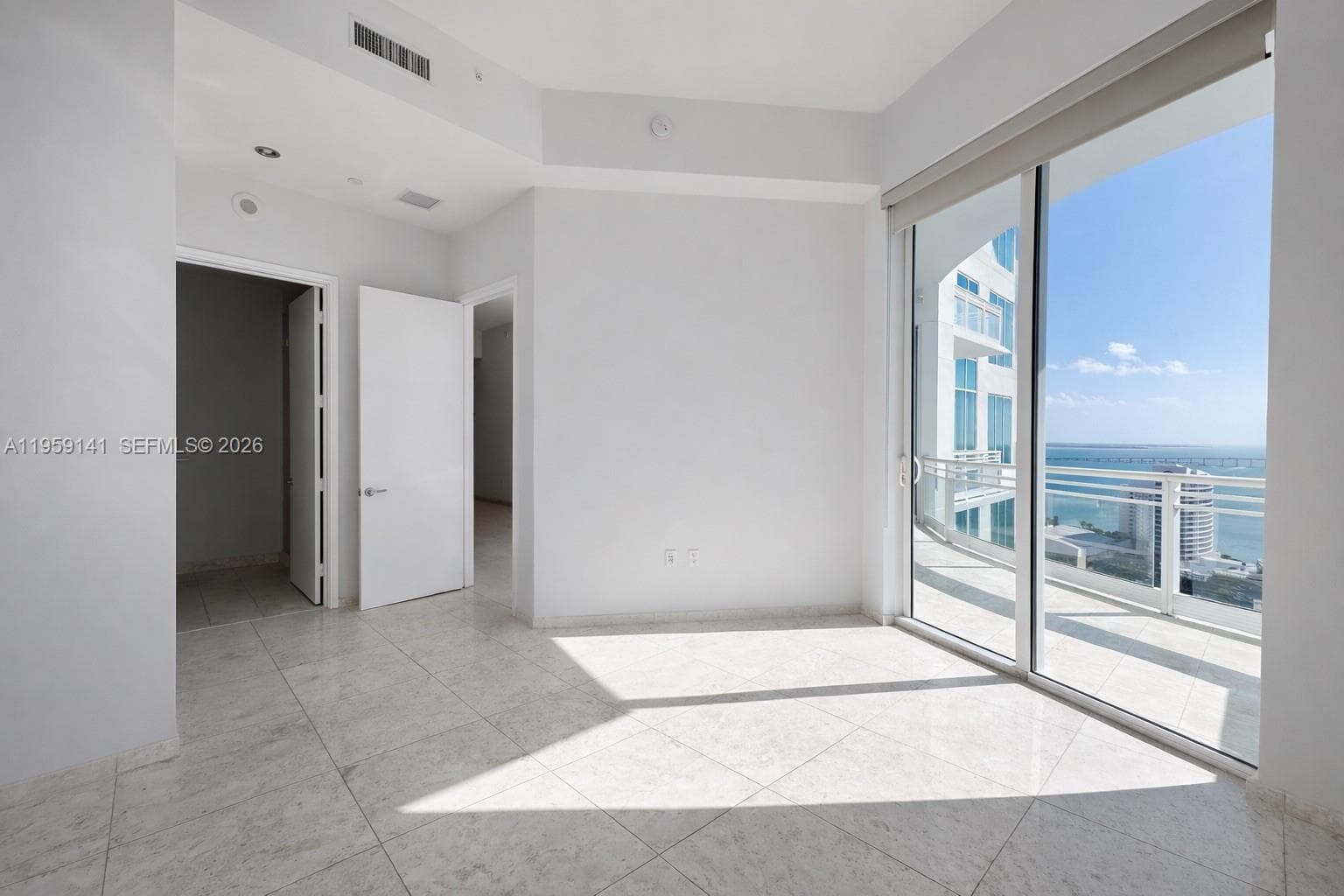 900 Brickell Key Blvd # 2405, Miami FL 33131 — 6