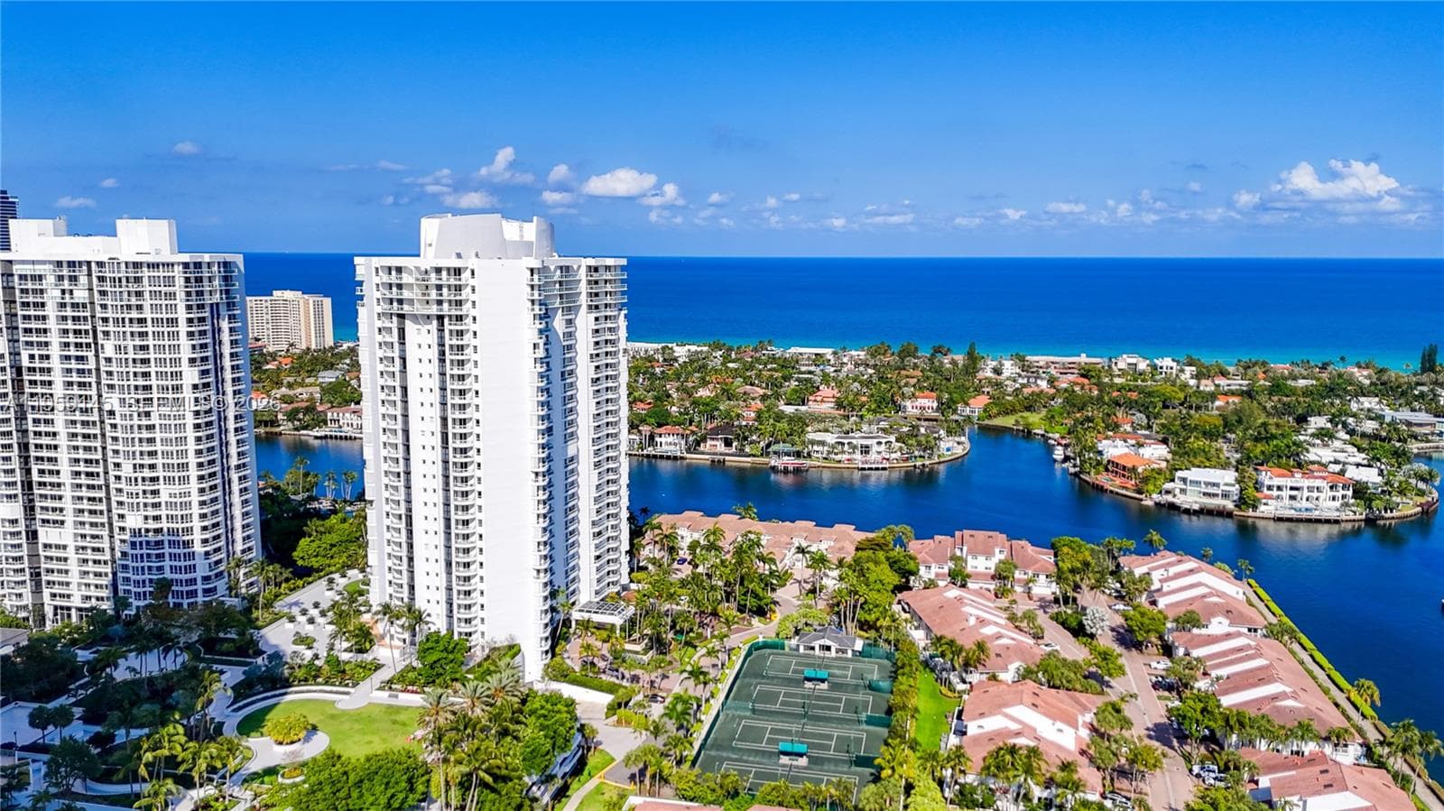 21050 Point Pl # 2301, Aventura FL 33180 — 2
