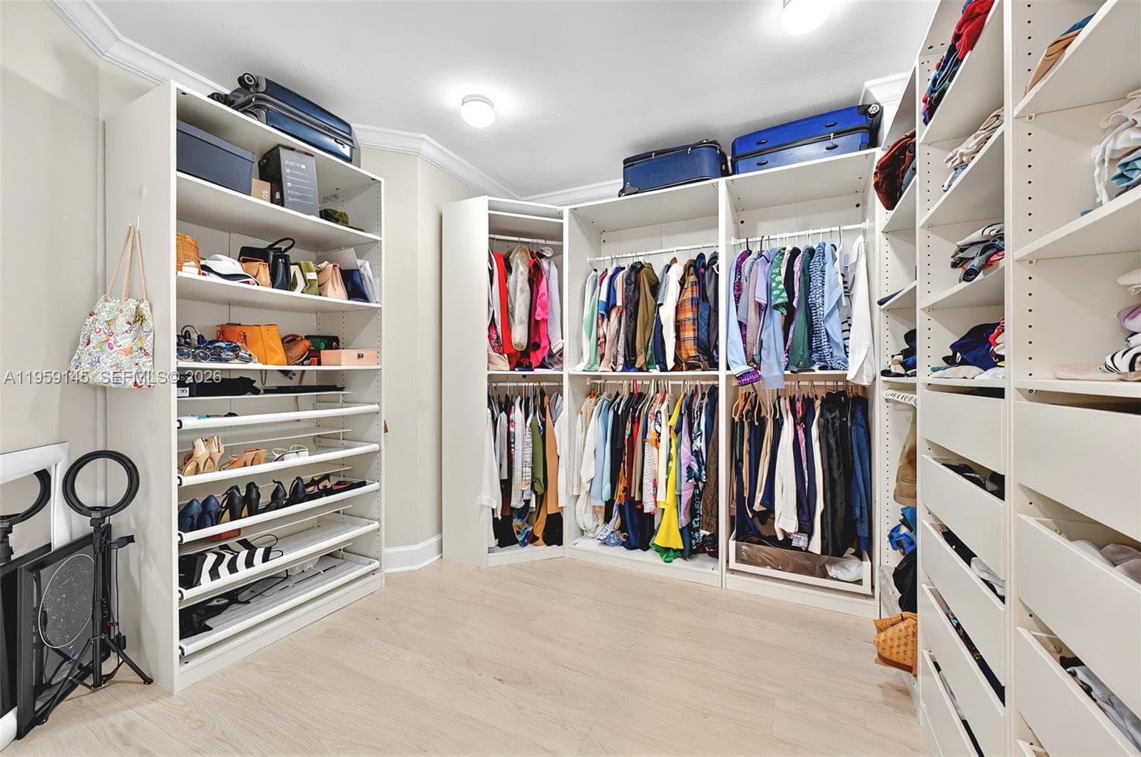 21050 Point Pl # 2301, Aventura FL 33180 — 26