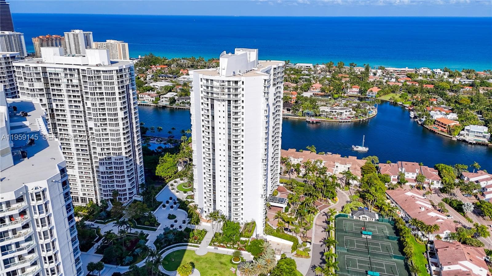 21050 Point Pl # 2301, Aventura FL 33180 — 39