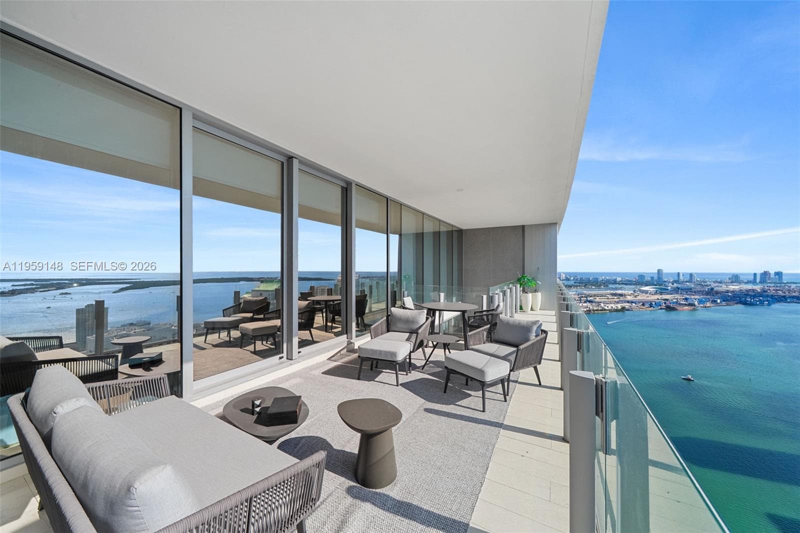 300 Biscayne Blvd Way # 4602, Miami FL 33131 — 27
