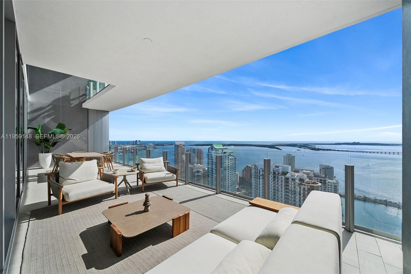 300 Biscayne Blvd Way # 4602, Miami FL 33131 — 6