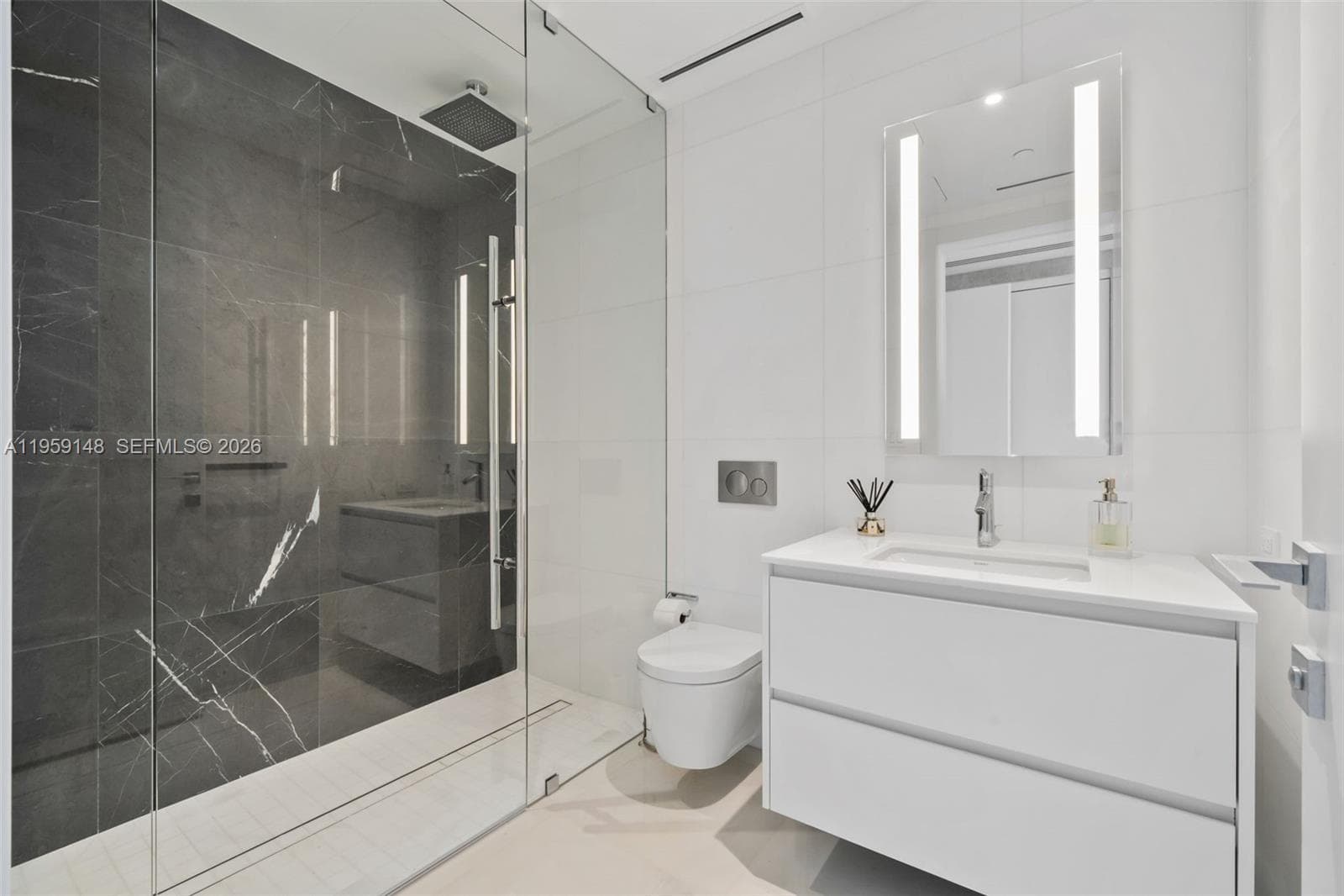 300 Biscayne Blvd Way # 4602, Miami FL 33131 — 13