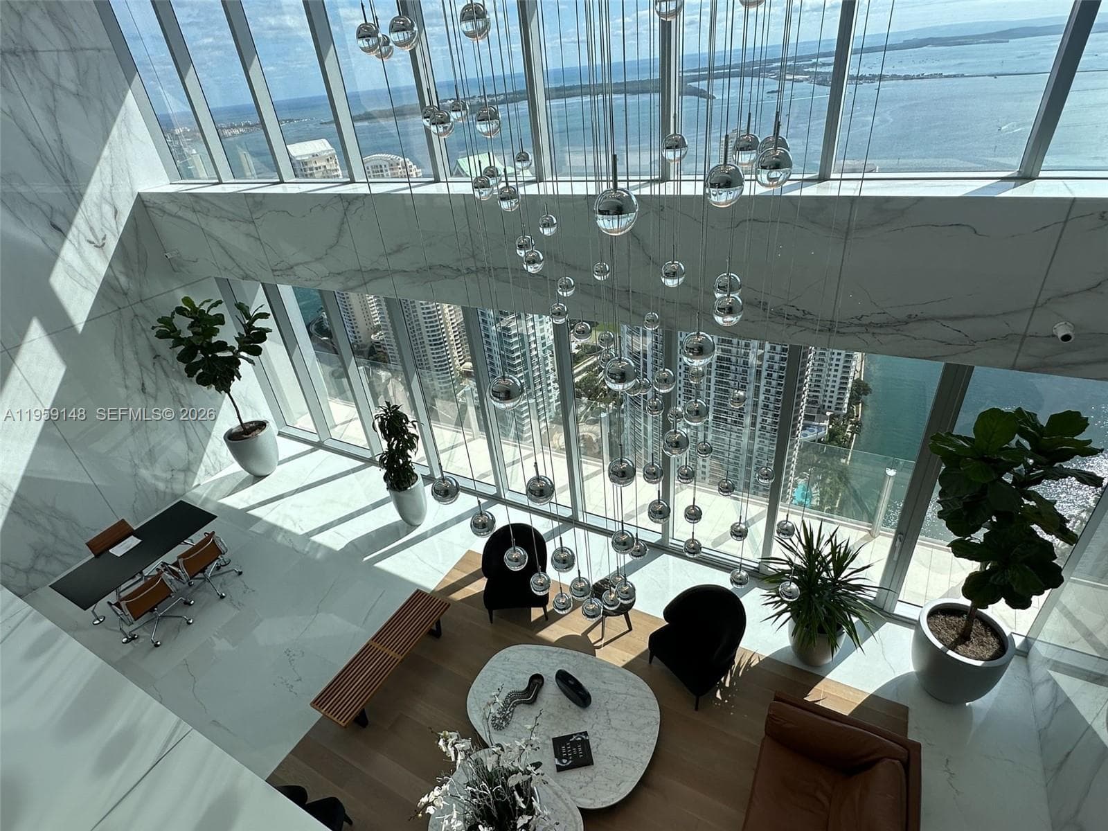 300 Biscayne Blvd Way # 4602, Miami FL 33131 — 32