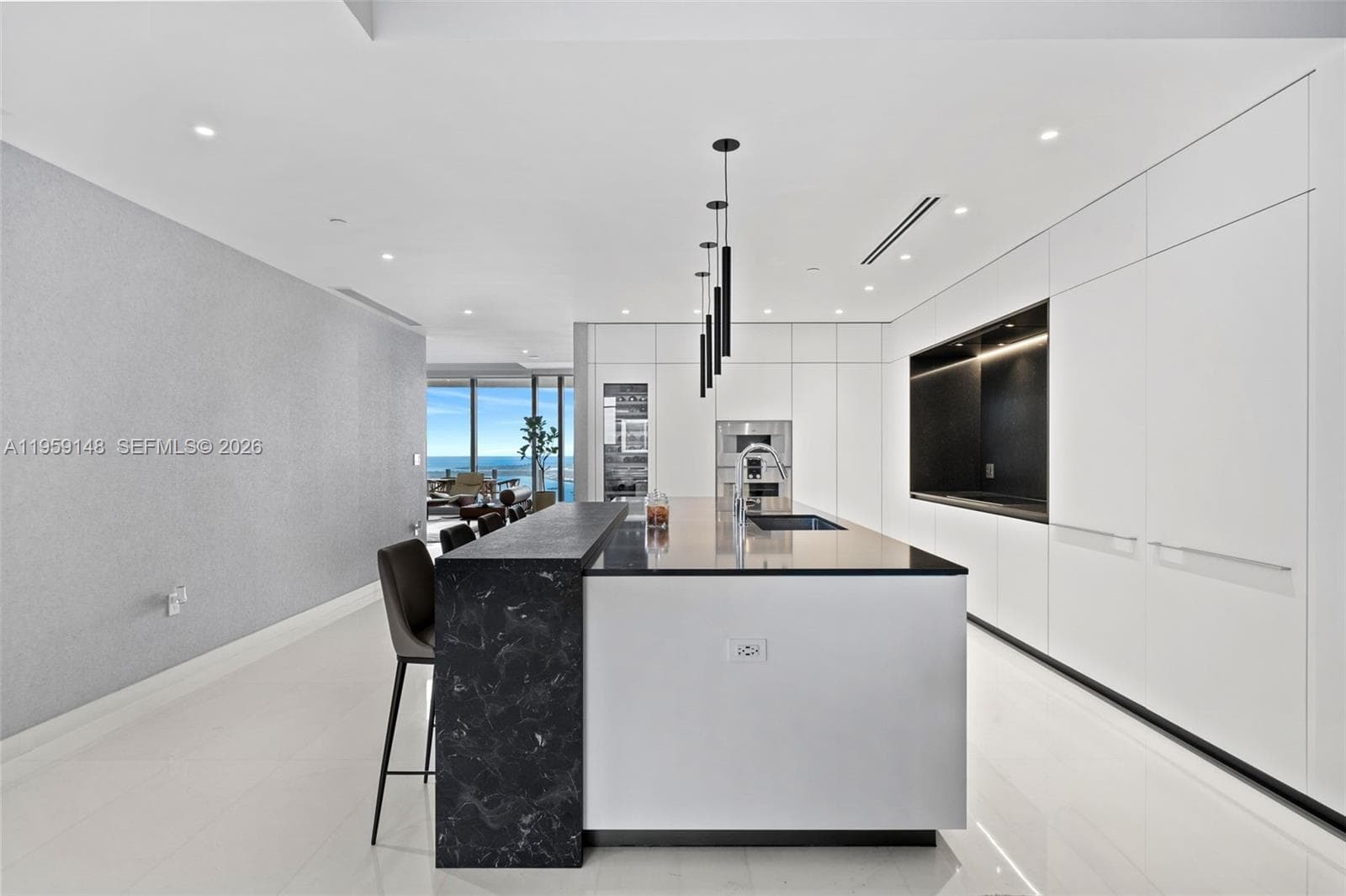 300 Biscayne Blvd Way # 4602, Miami FL 33131 — 10