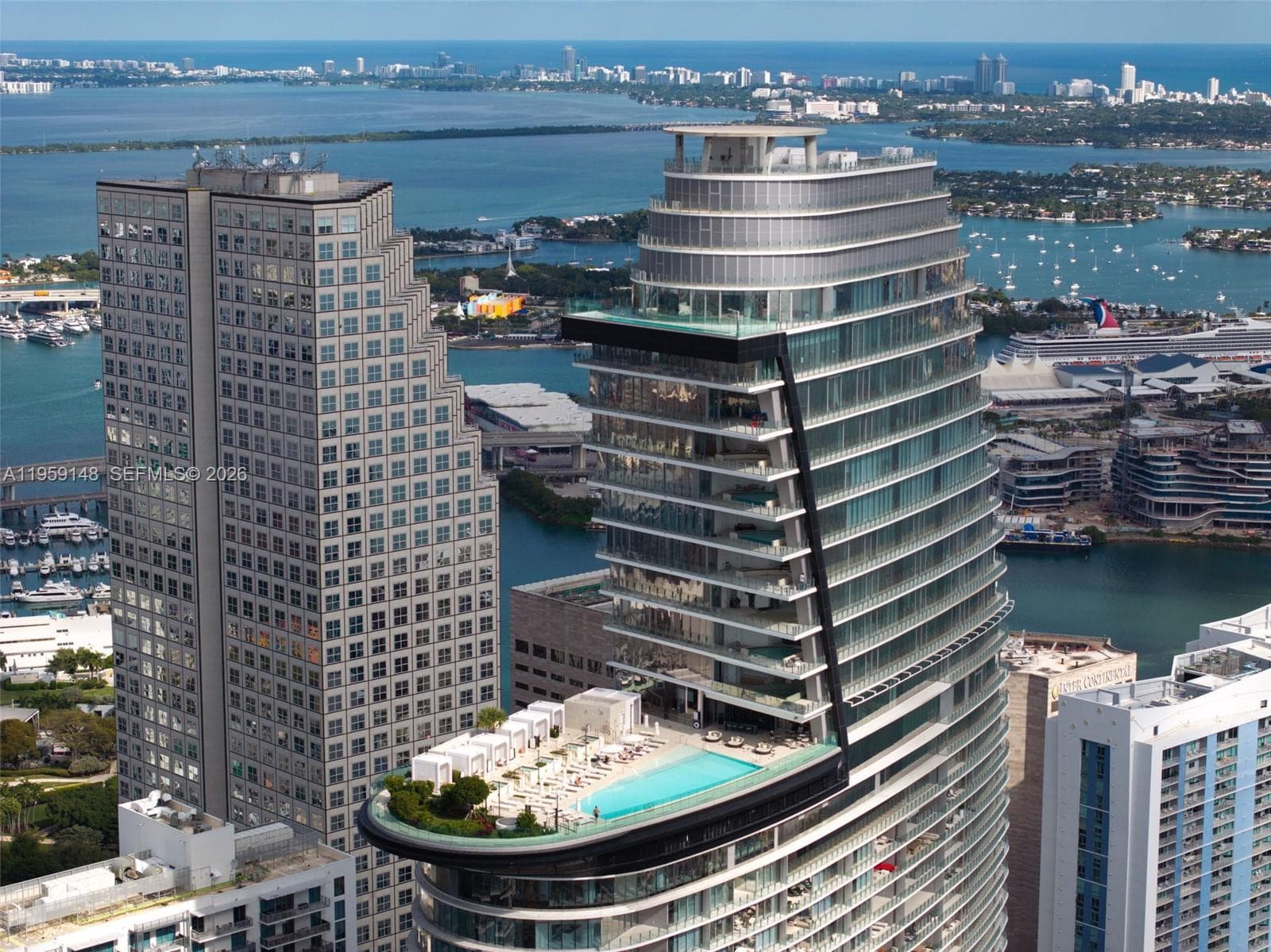 300 Biscayne Blvd Way # 4602, Miami FL 33131 — 31