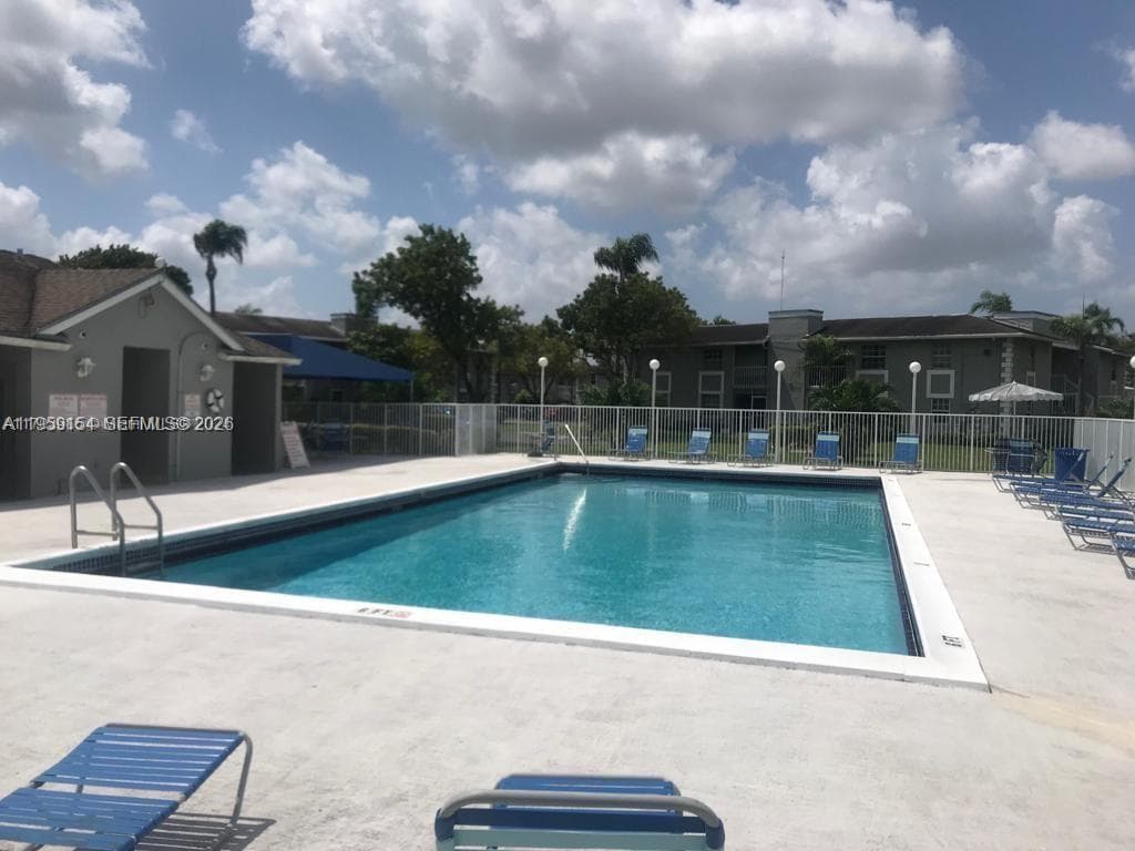 439 NE 210th Cir Ter # 22, Miami FL 33179 — 3