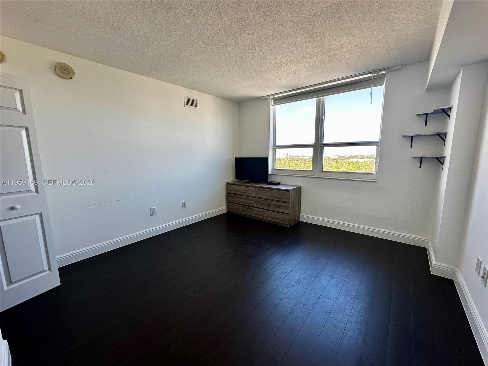 3232 SW 22nd Ter # 1604, Miami FL 33145 — 27
