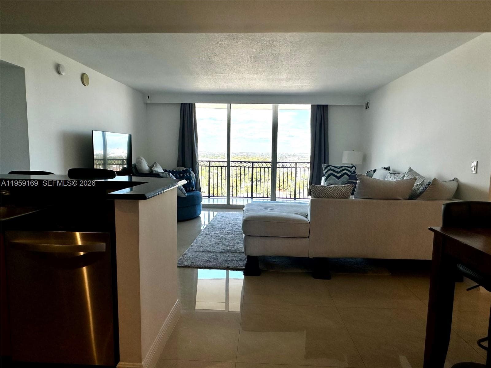 3232 SW 22nd Ter # 1604, Miami FL 33145 — 6