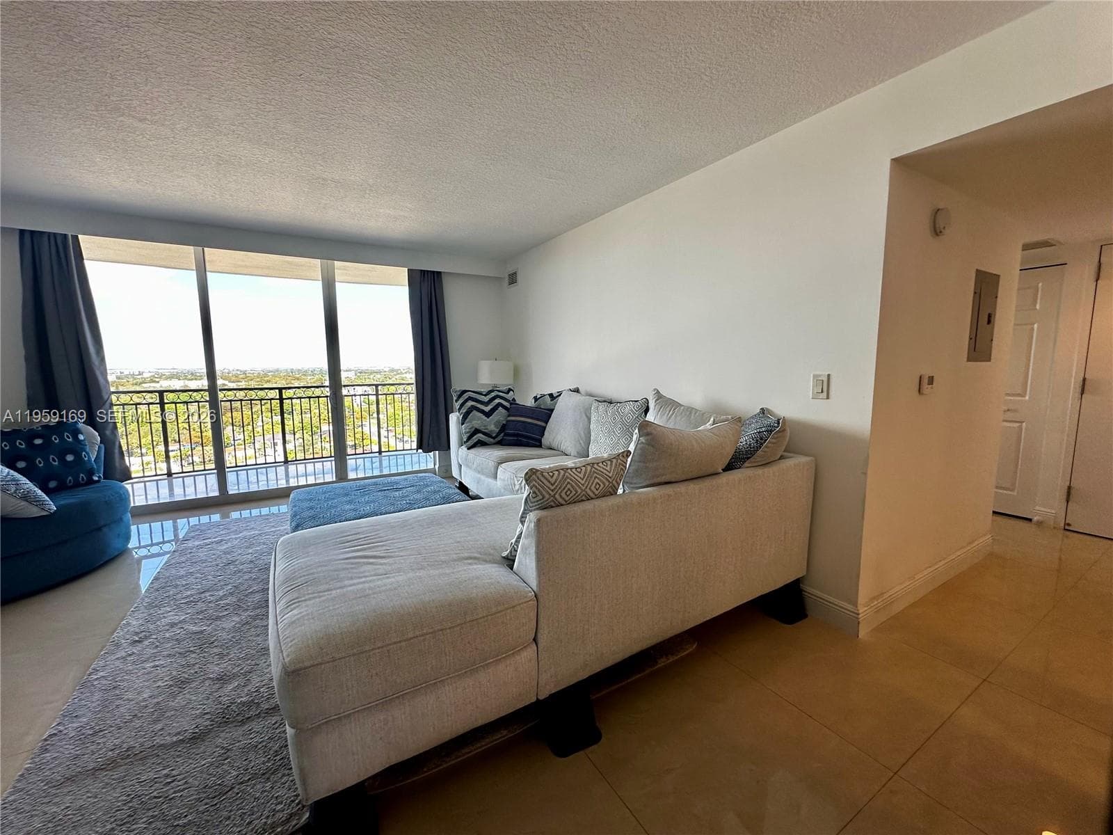 3232 SW 22nd Ter # 1604, Miami FL 33145 — 7