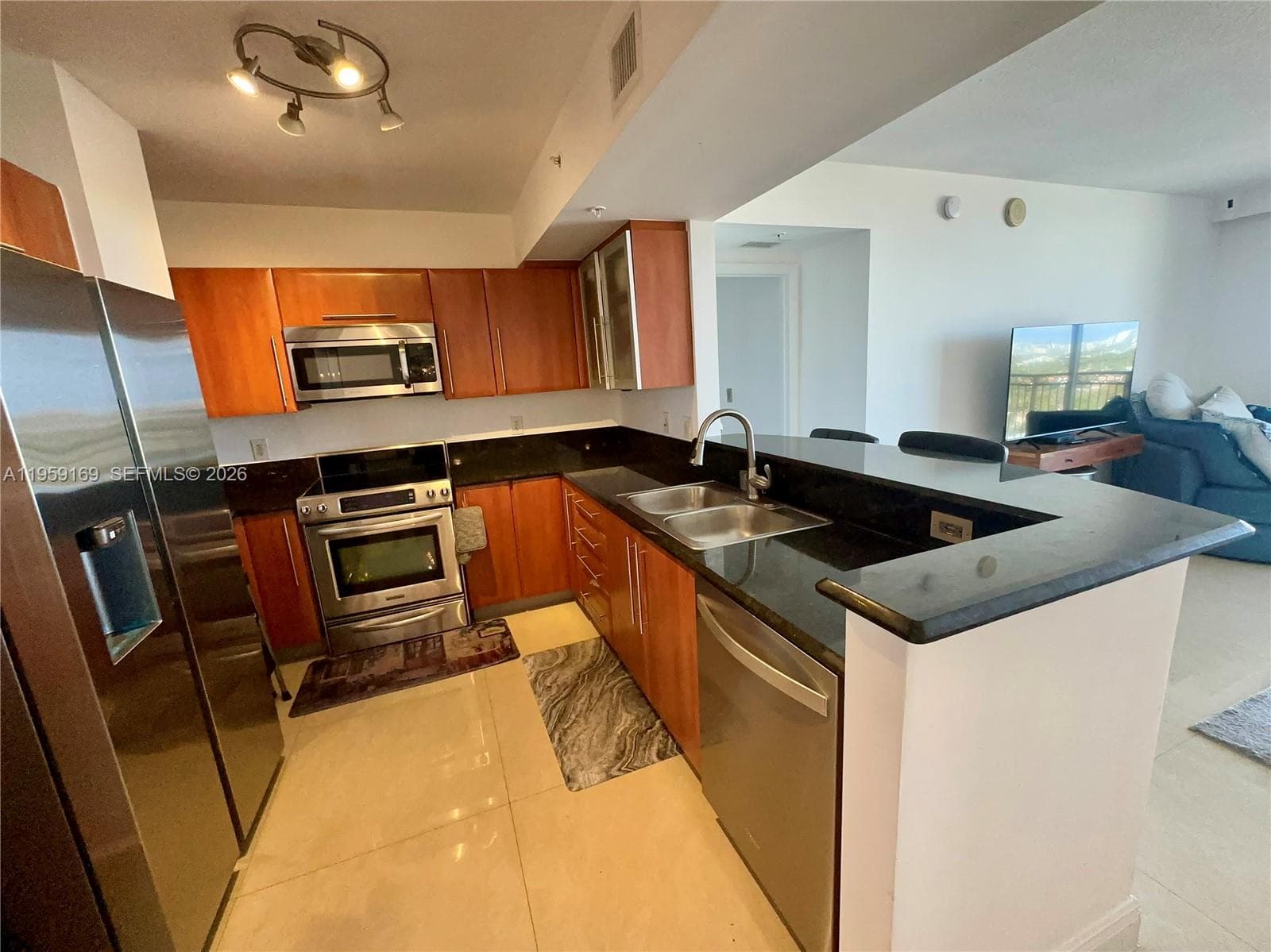 3232 SW 22nd Ter # 1604, Miami FL 33145 — 11
