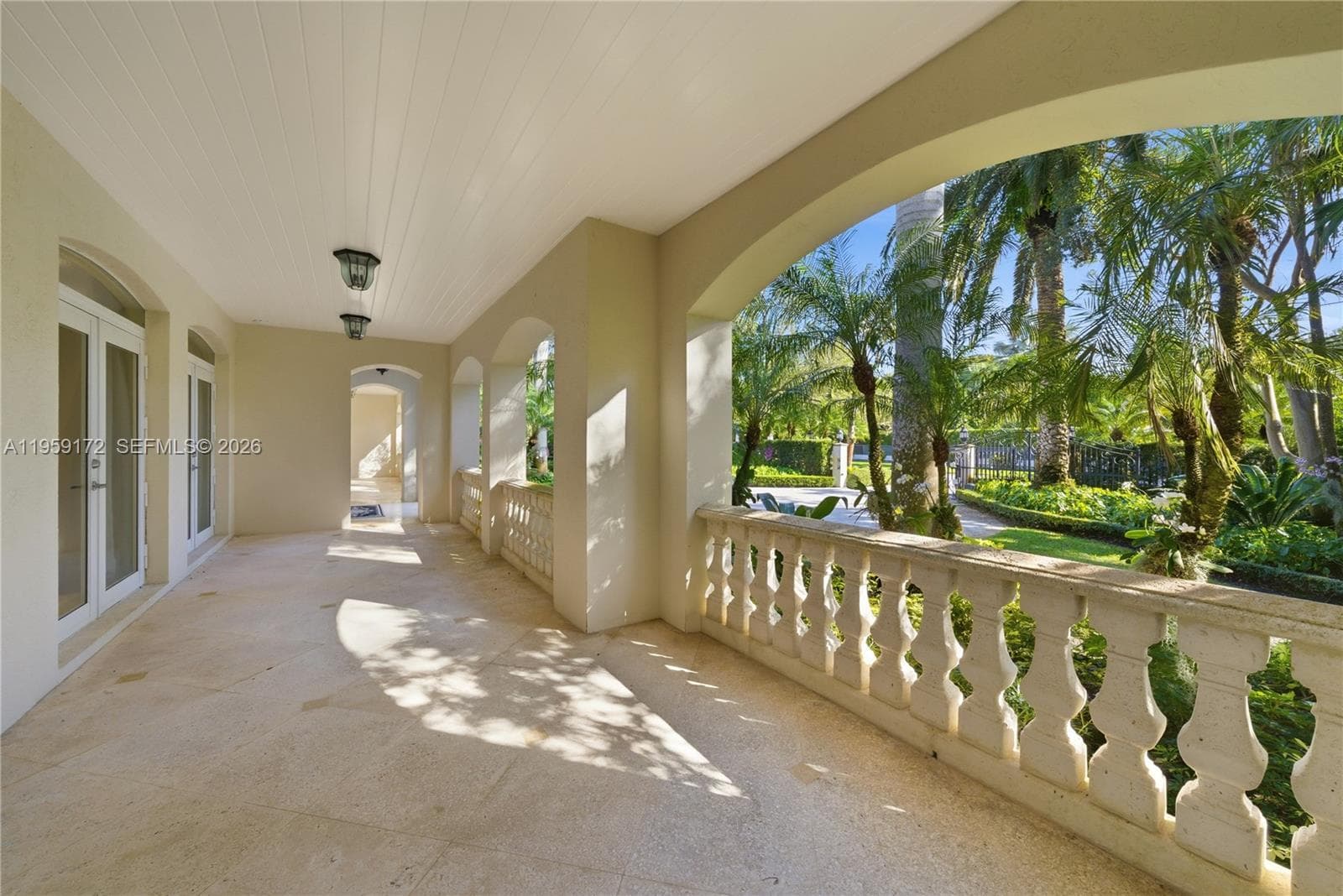 8400 SW 52nd Ave, Miami FL 33143 — 23