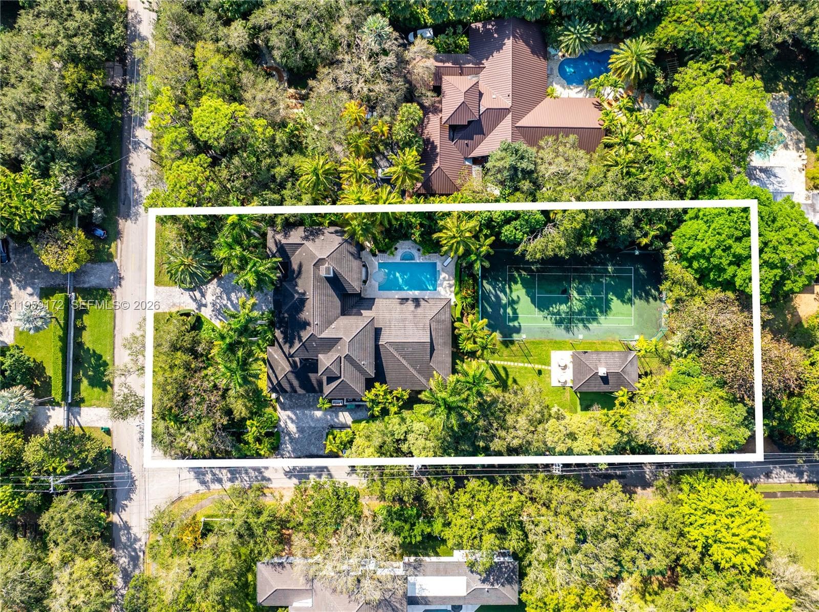 8400 SW 52nd Ave, Miami FL 33143 — 2
