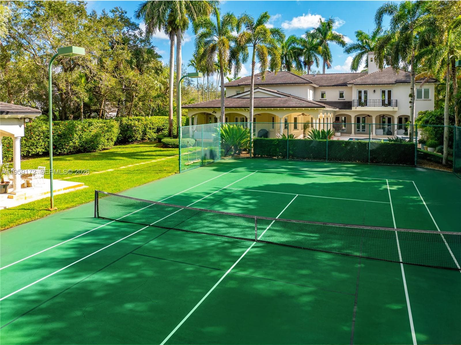 8400 SW 52nd Ave, Miami FL 33143 — 7