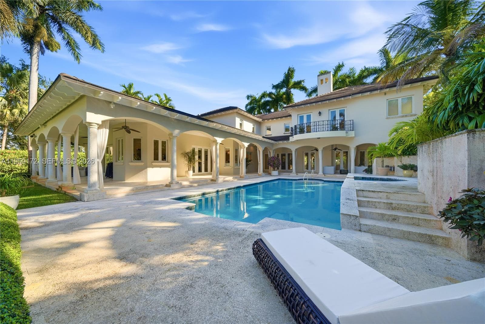 8400 SW 52nd Ave, Miami FL 33143 — 9
