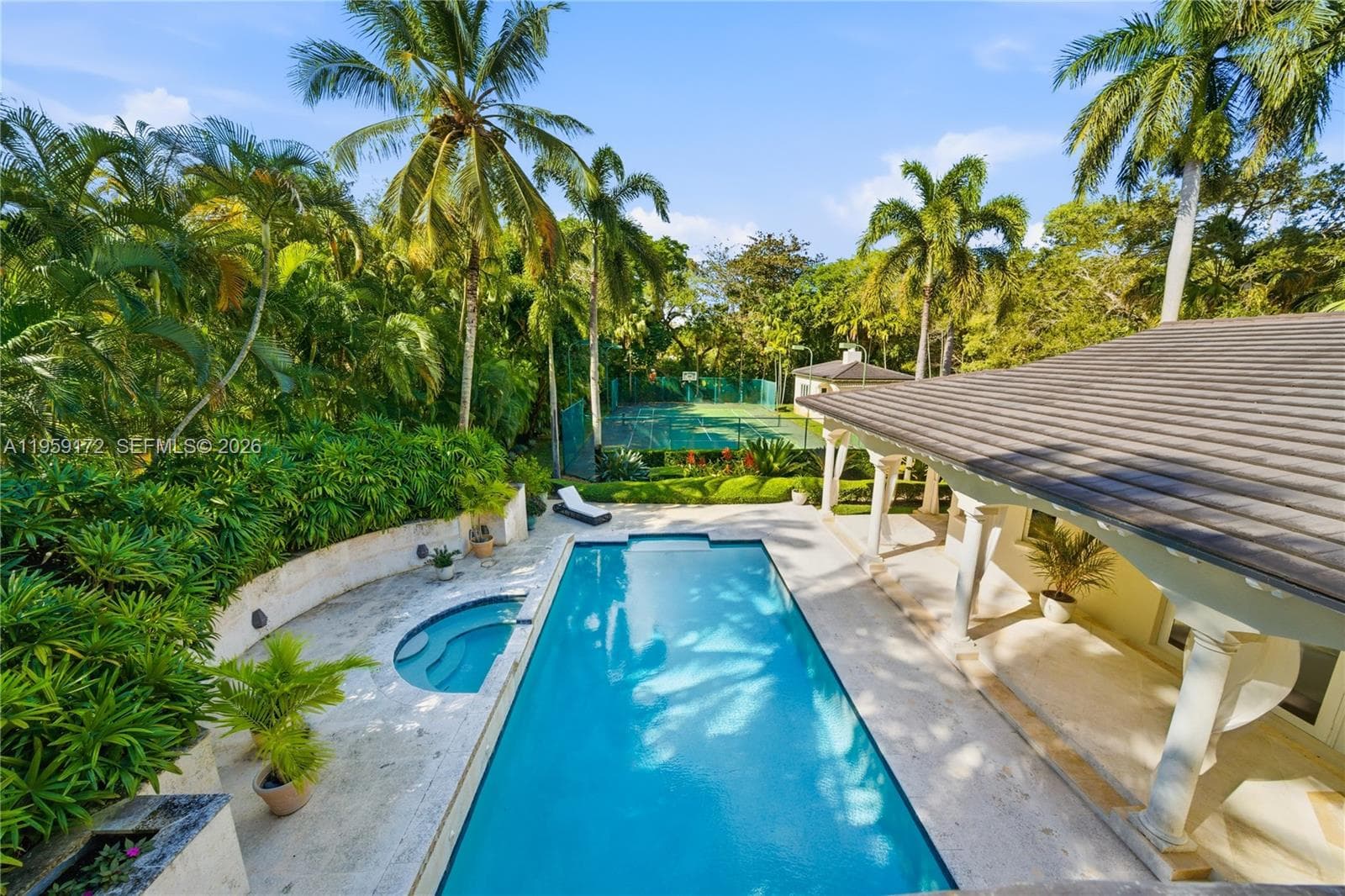 8400 SW 52nd Ave, Miami FL 33143 — 41