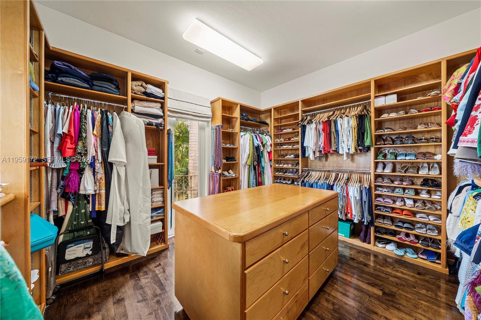8400 SW 52nd Ave, Miami FL 33143 — 48