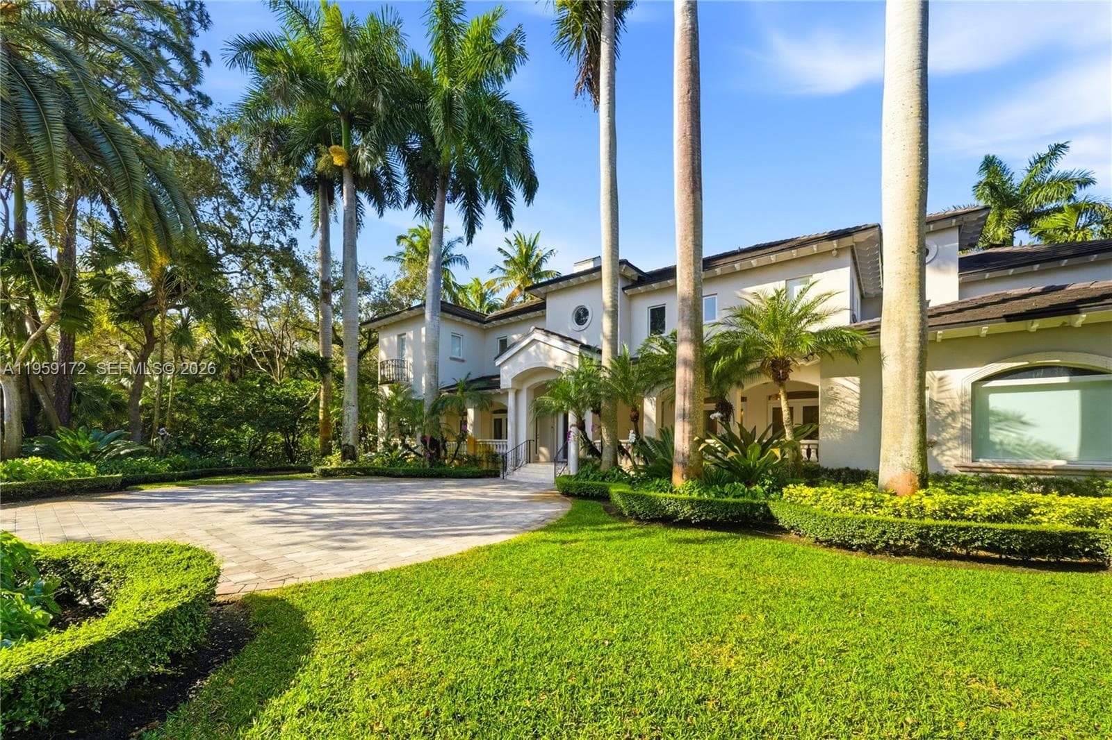 8400 SW 52nd Ave, Miami FL 33143 — 4