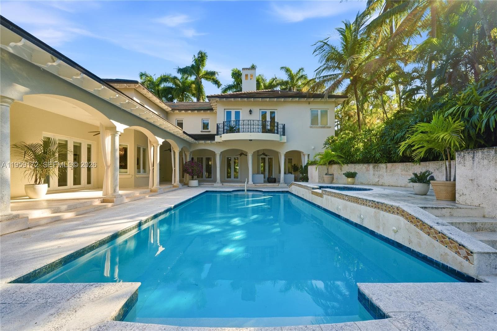 8400 SW 52nd Ave, Miami FL 33143 — 8